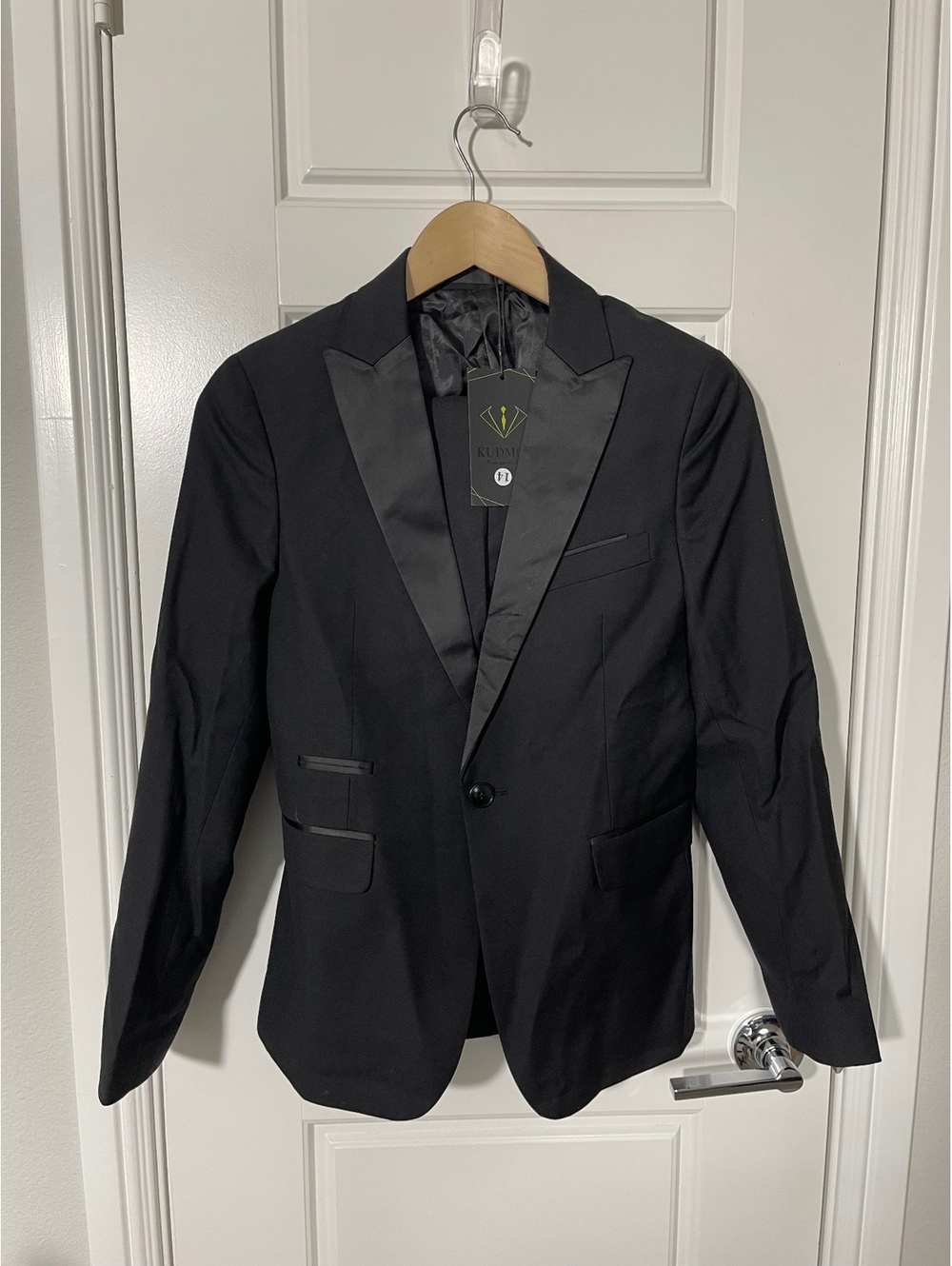 Boys Suits for Kids Size 14 Black 2 Pieces Notch Lapel K168